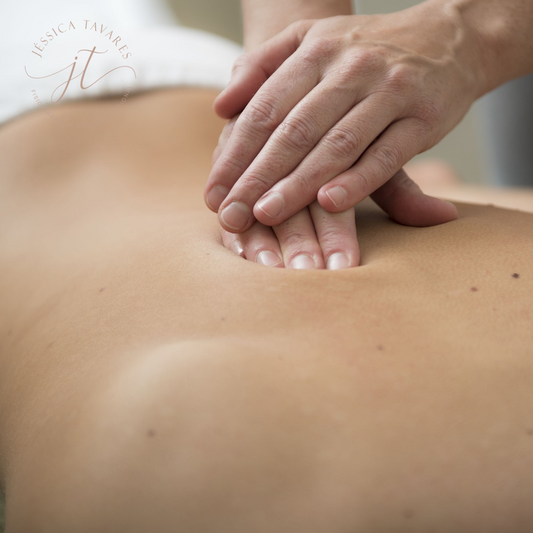 Os Benefícios da Massoterapia no Período Menstrual: Cuidados para Aliviar o Desconforto